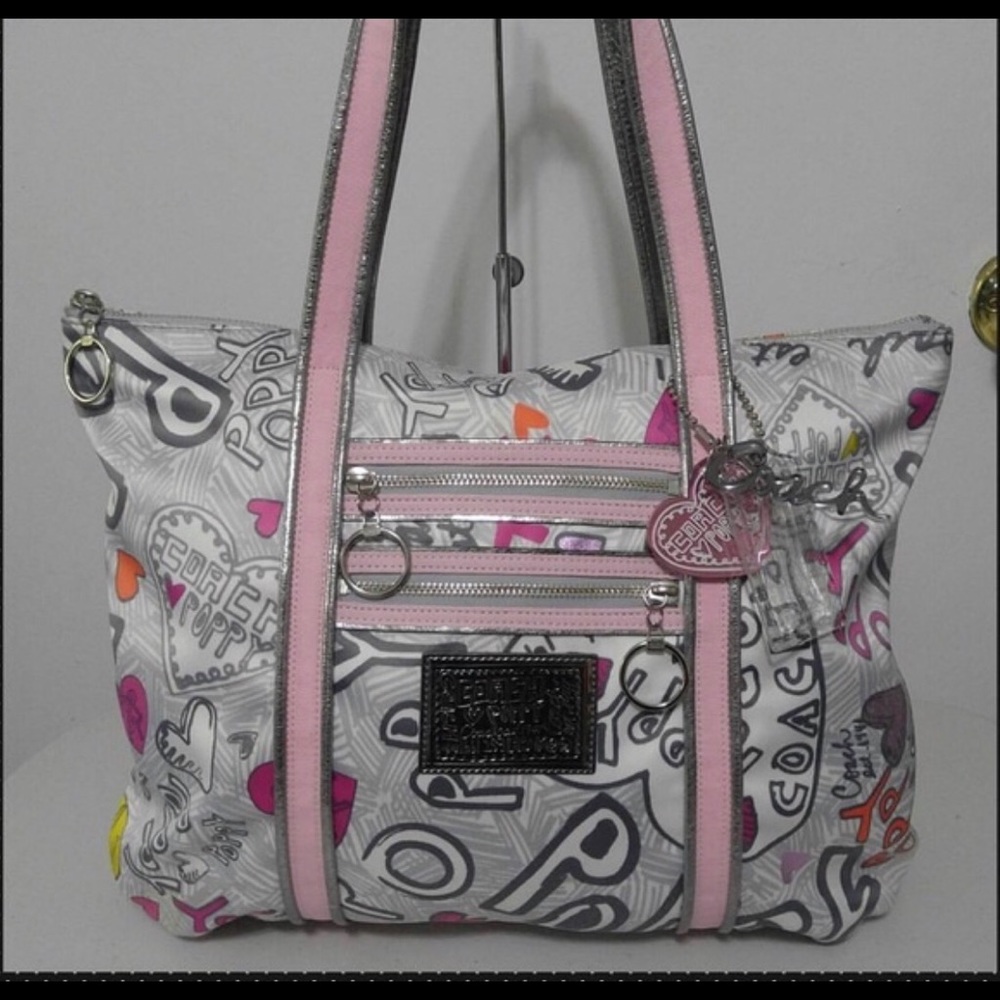 Super cute Coach Poppy heart graffiti handbag